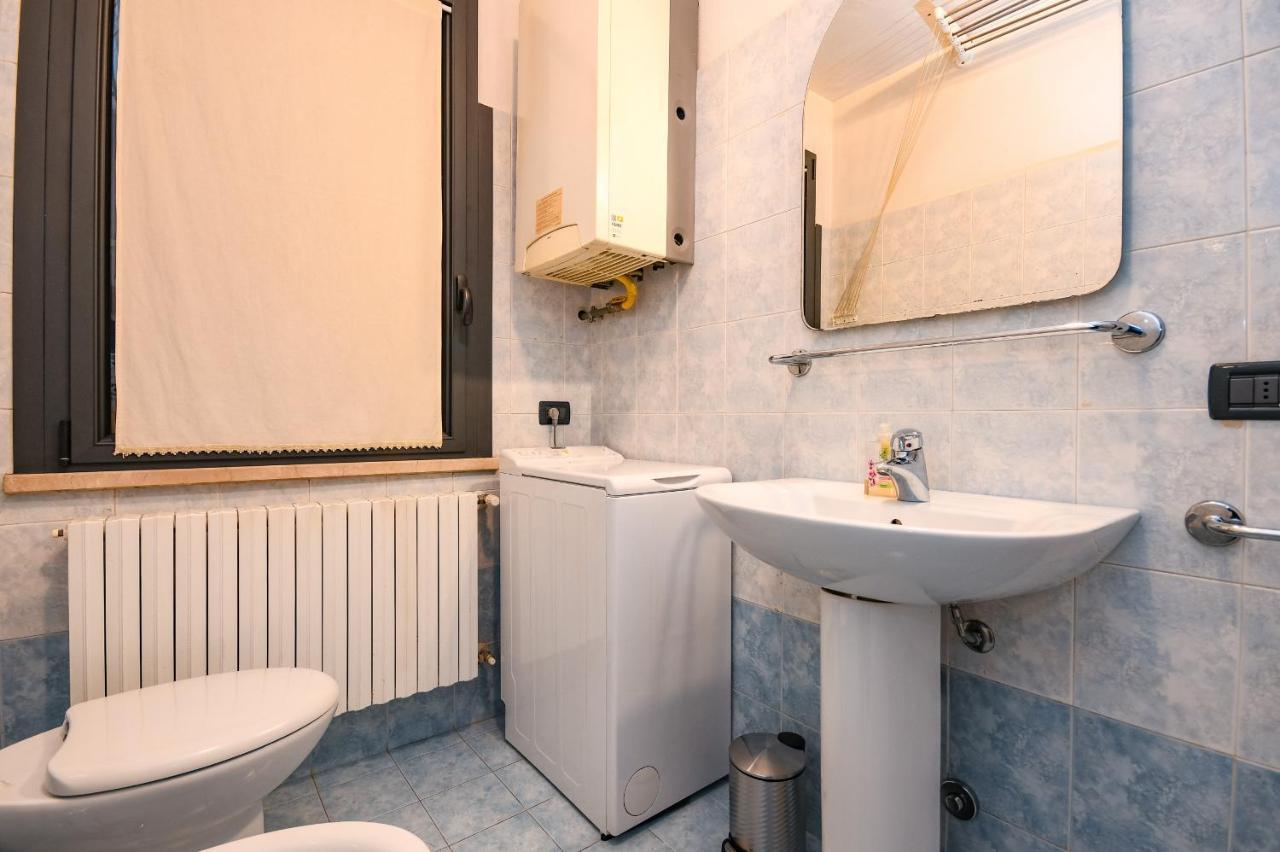 DesenzanoLoft Yellow Appartement Desenzano del Garda Buitenkant foto